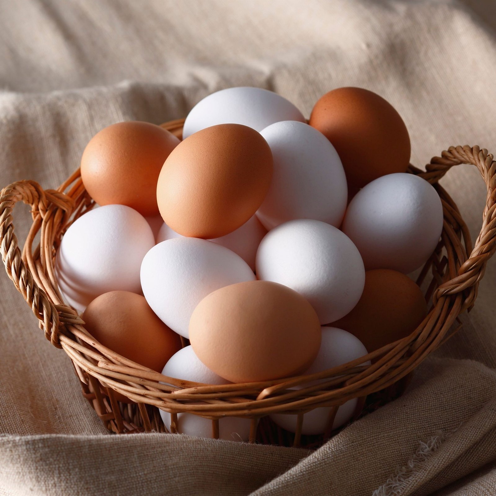 3 Huevo crudo de gallina